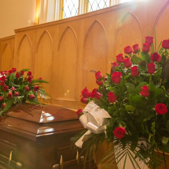 Jakie usługi oferuje na co dzień zakład pogrzebowy? 9
