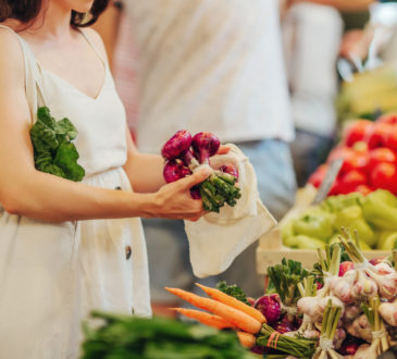 Dlaczego warto wybierać produkty wegetariańskie w sklepie ze zdrową żywnością EcoWybrane? 4